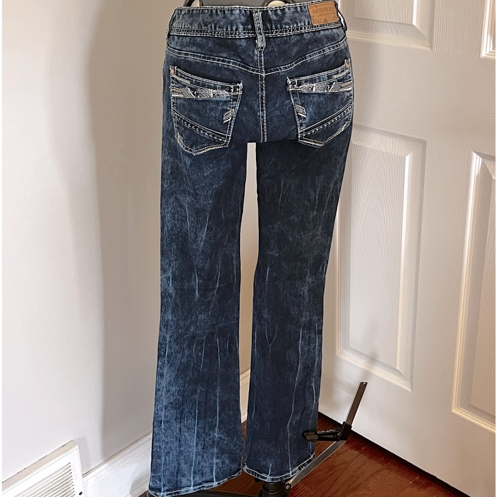 Ladies Amethyst Dark Blue Jeans, size 7